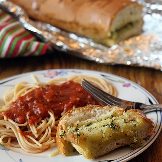 Olive Oil Garlic Herb Bread