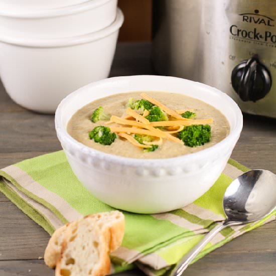 Crock Pot Broccoli Cheese Soup