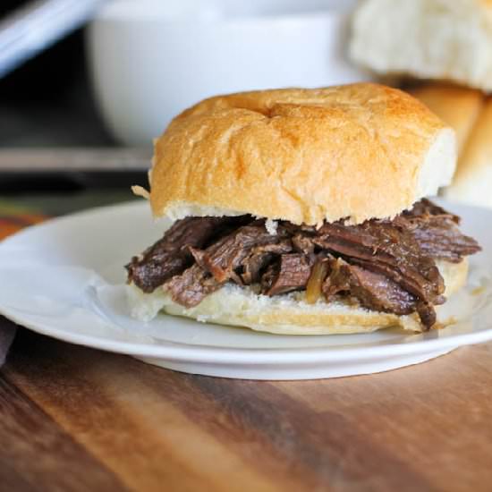 Pulled Elk Sandwiches