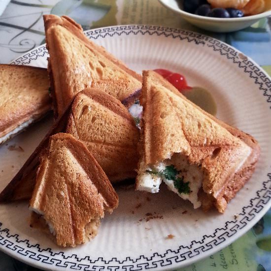 Paneer (Cottage Cheese) Sandwich