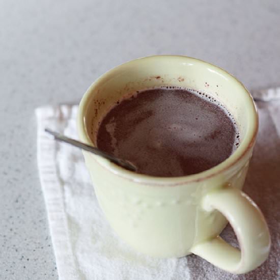 2-Minute Hot Chocolate by the Mug