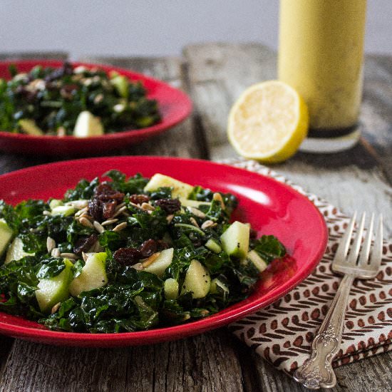 Crunchy Kale Apple Salad