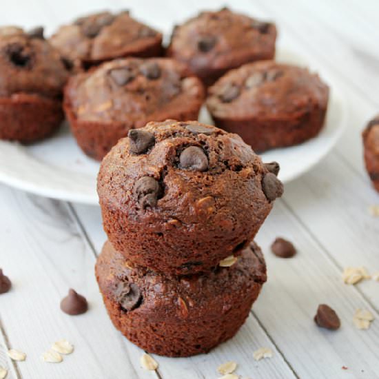 Skinny Oatmeal Chocolate Chip Muffins