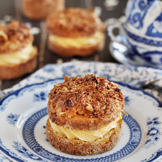 German Bee Sting Bread