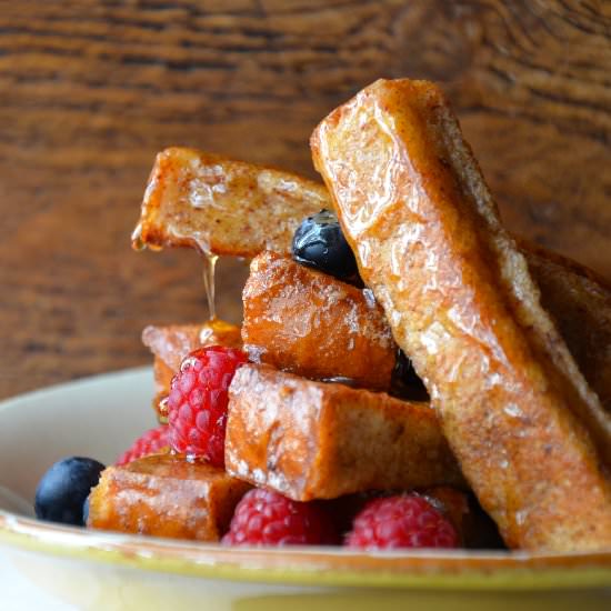 Easy Cinnamon French Toast Sticks