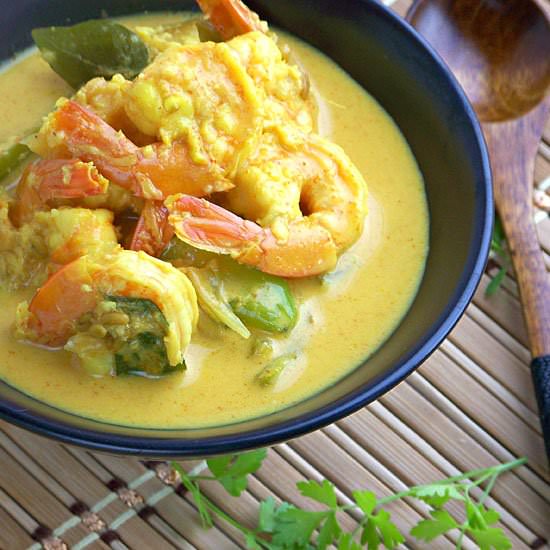 Sri Lankan Shrimp Curry