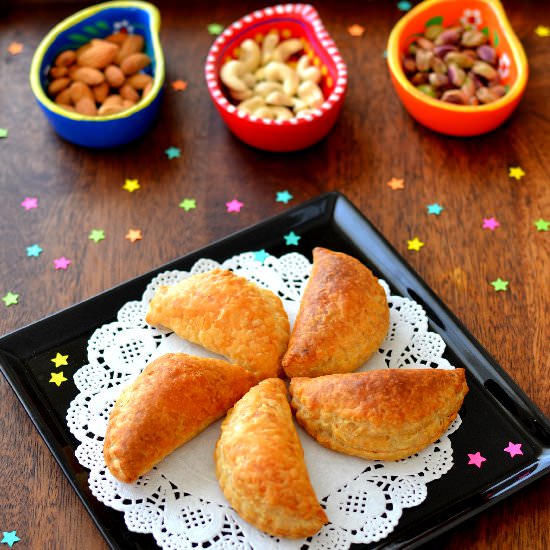 Gujiya: Baked Coconut Turnovers