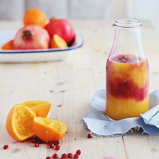 Orange and Pomegranate Detox Juice