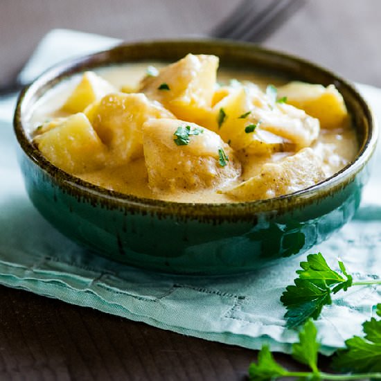 Slow Cooker Cheese Potatoes