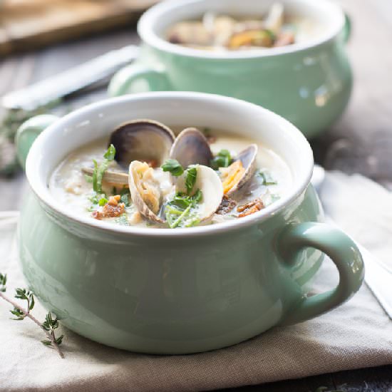 Best Ever New England Clam Chowder