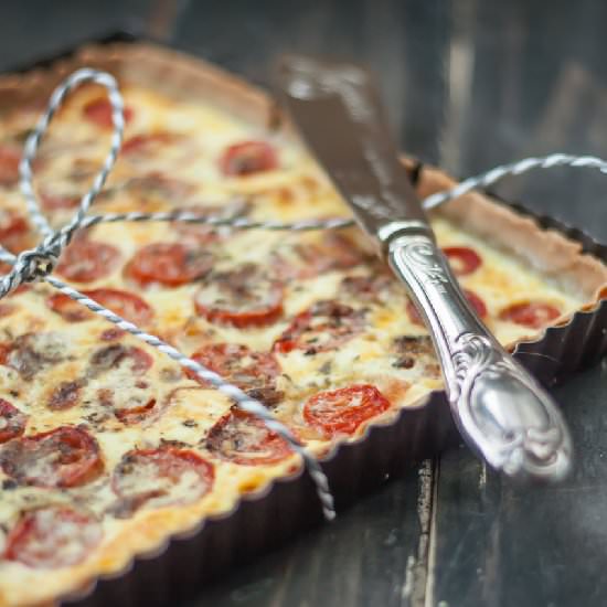 Neapolitan Quiche with Tomato