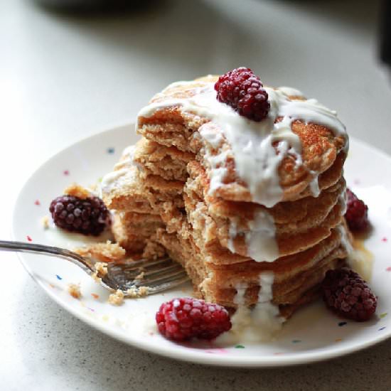 Whole Wheat Vanilla Yogurt Pancakes
