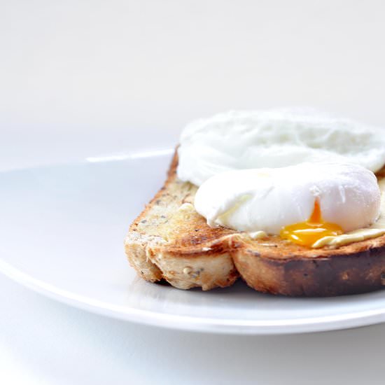 How to Make Perfect Poached Eggs
