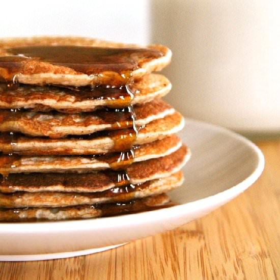 Banana Oat Greek Yogurt Pancakes