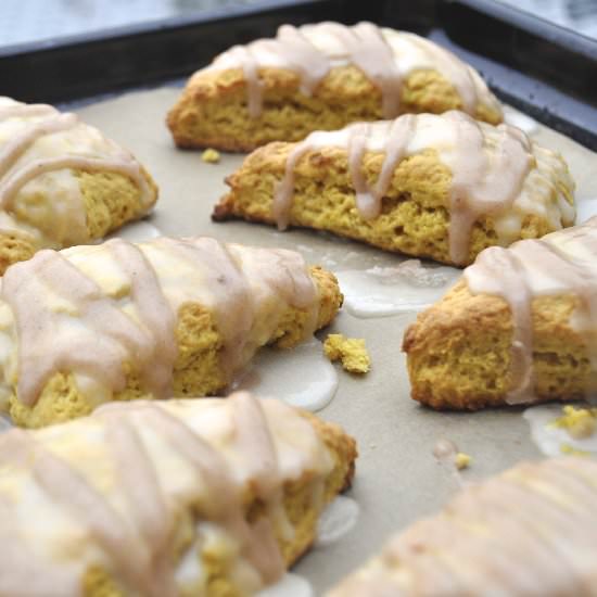 Pumpkin Spice Scones