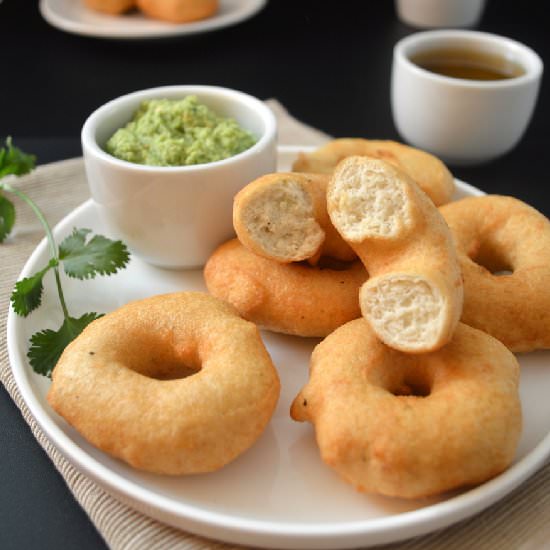 Medhu Vada