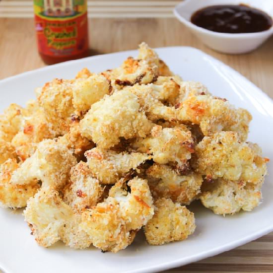 Cheesy Buffalo Cauliflower Wings