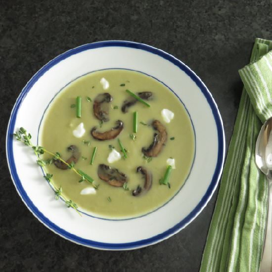 Fennel and Leek Soup with Mushrooms