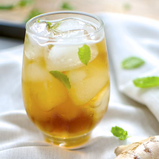 Homemade Minted Ginger Ale
