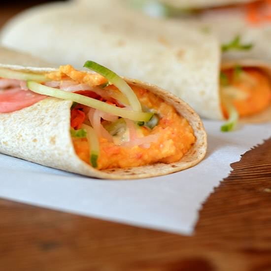 Red Pepper Hummus Wraps
