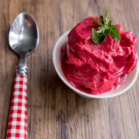 2 Minutes, 2 Ingredients Ice Cream