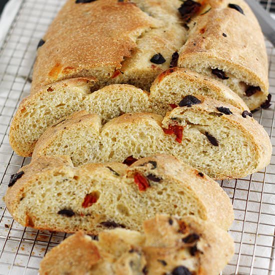 Basil, Olive, Sundried Tomato Bread