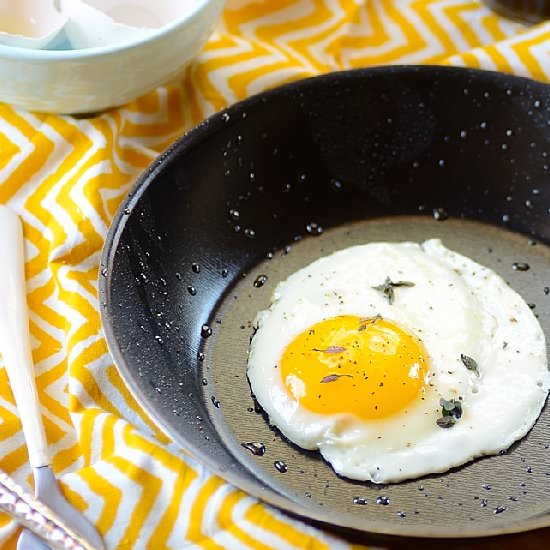 Perfect Sunny-Side Up Eggs