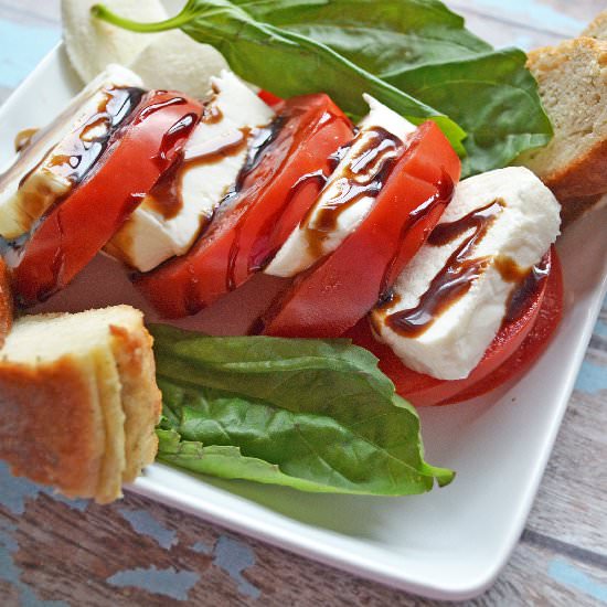 Tomato Mozzarella Salad