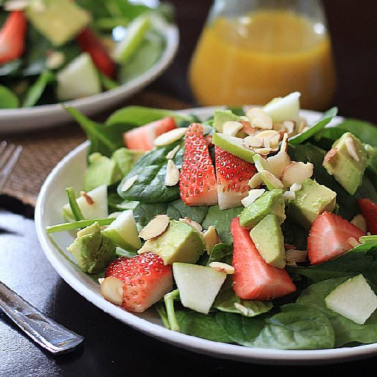 Avocado Strawberry Spinach Salad