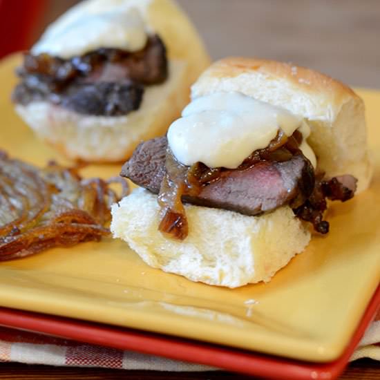 Filet Slider Blue Cheese Sauce