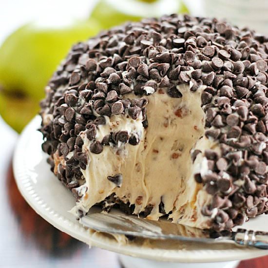 Peanut Butter Crunch Cheese Ball