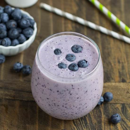 Blueberry Oatmeal Smoothie