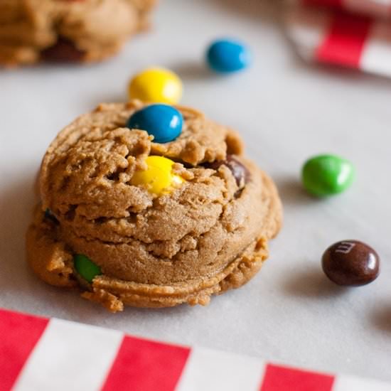 Peanut Butter M&M Cookies