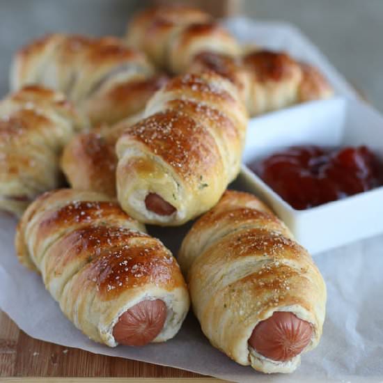 Pretzel Hot Dog