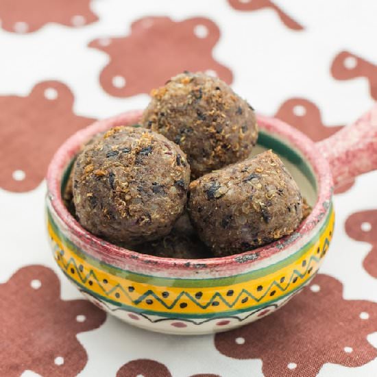 Gingerbread Spiced Quinoa-Black Bea