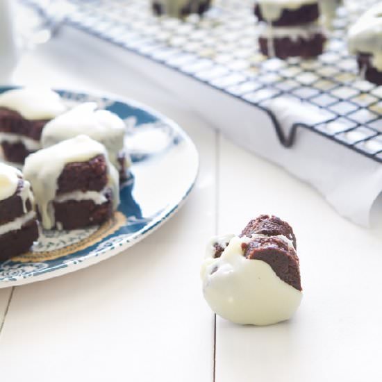 Heart Cakes with White Glaze