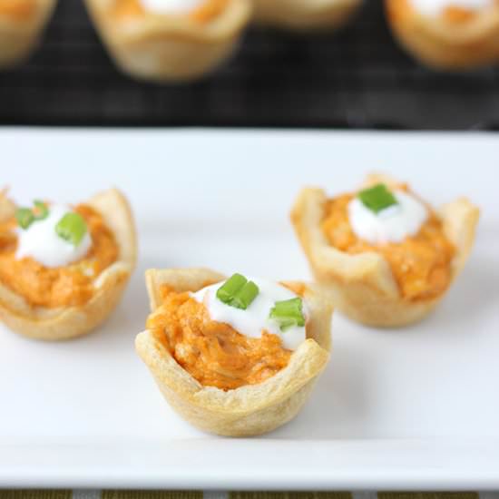 Buffalo Chicken Dip Bites