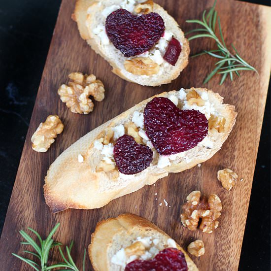 Roasted Beets & Cheese Crostini