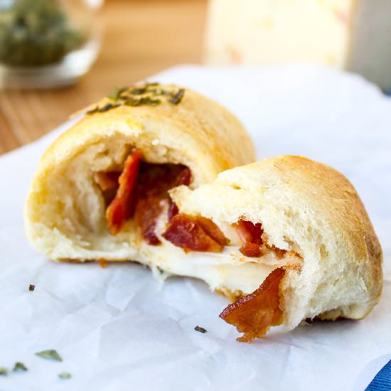 Bacon & Pepper-Jack Stuffed Rolls
