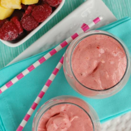 Raspberry Mango Smoothie