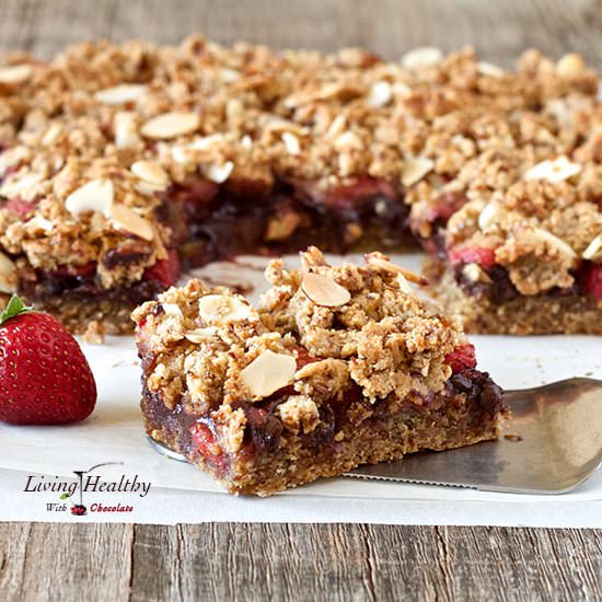 Chocolate-Strawberry Crumble Bars
