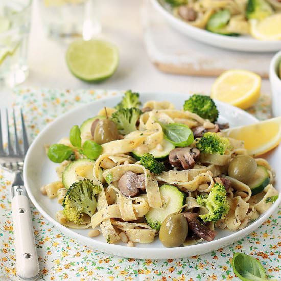 Pesto Tagliatelle