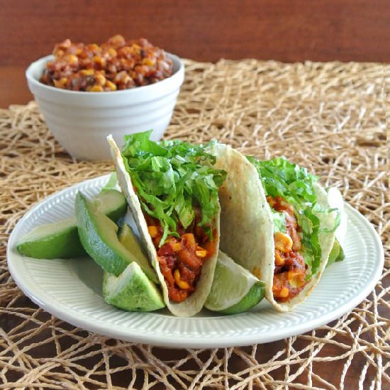 Slow Cooker Chipotle Tacos