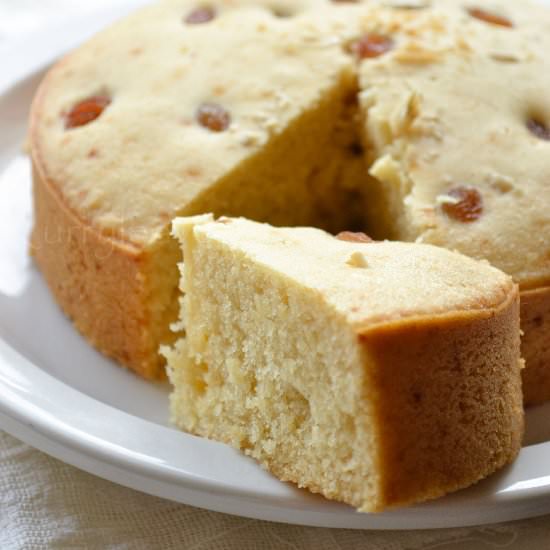 Eggless Vanilla Cake