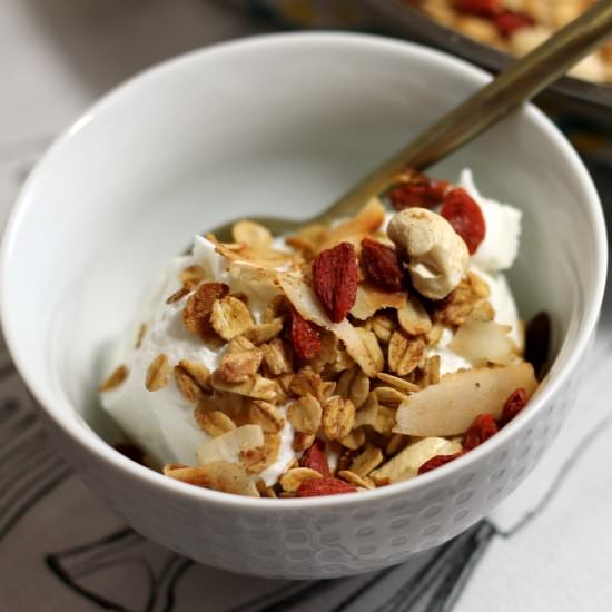 Cashew Goji Berry Granola (GF)