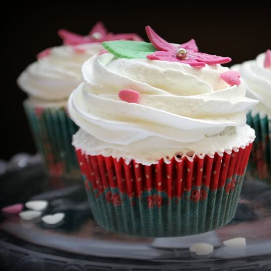 Chocolate and Meringue Cupcake