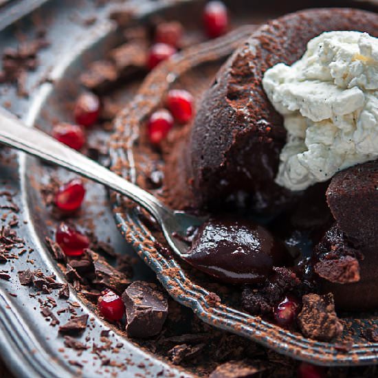 Molten lava cake