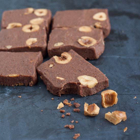Cocoa and hazelnut cookies