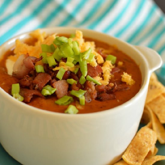 Cheesy Chili Dog Dip