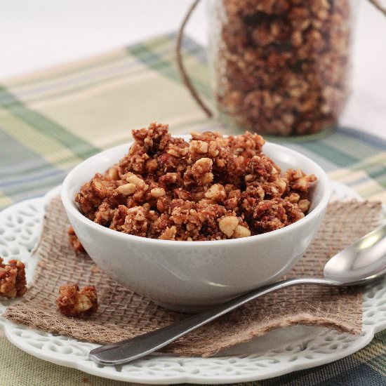 Homemade Maple Nut Granola